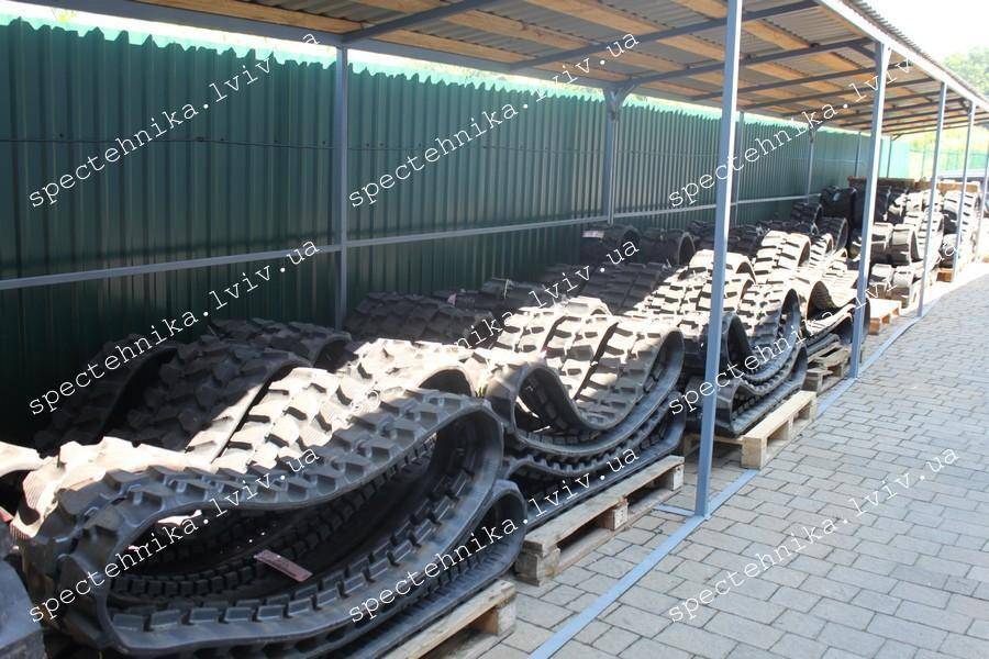 Резиновая гусеница 400x72.5x70W