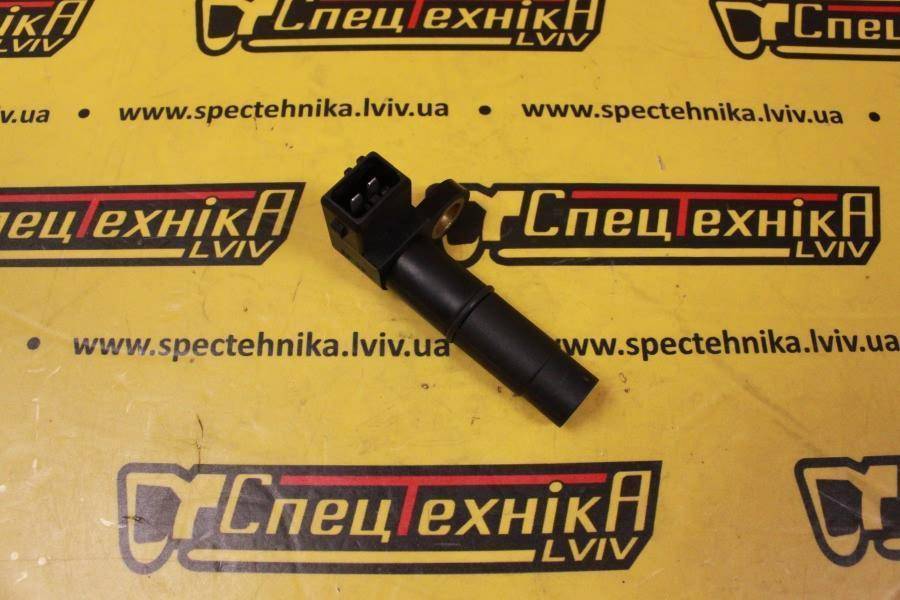 Датчик положения коленвала ДПКВ Deutz 1012 1013 2012 2013 (01182834)