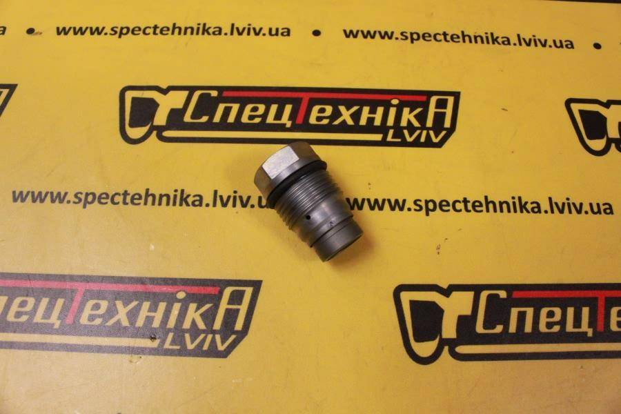 Датчик давления топлива Deutz TCD2012 TCD2013 (04216218) - BOSCH (1110010028)
