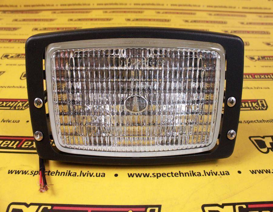 Фара передняя робочая JCB (700/33200 700/40400 700/42300) - OEM
