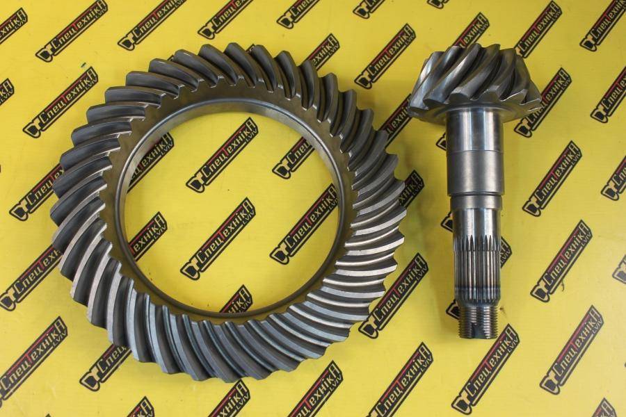 Головна конічна пара моста JCB 13/38T RH M30 (458/70249) - ORG