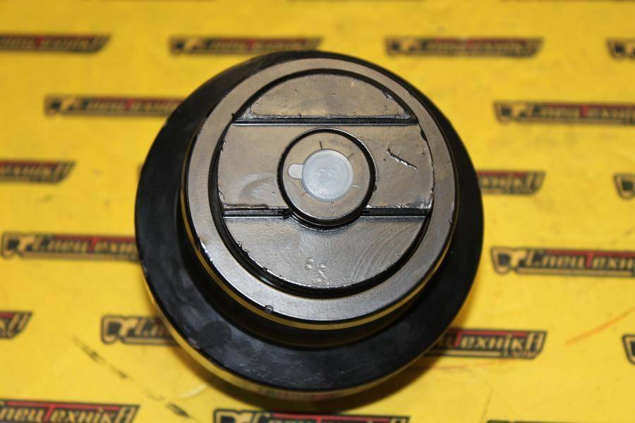 Опорний каток JCB 8040 8045 8050 (331/38932)