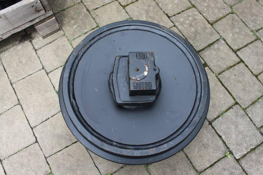 Колесо натяжне JCB JS 110-145 (LK262, KNA0686, JNA0223M2)