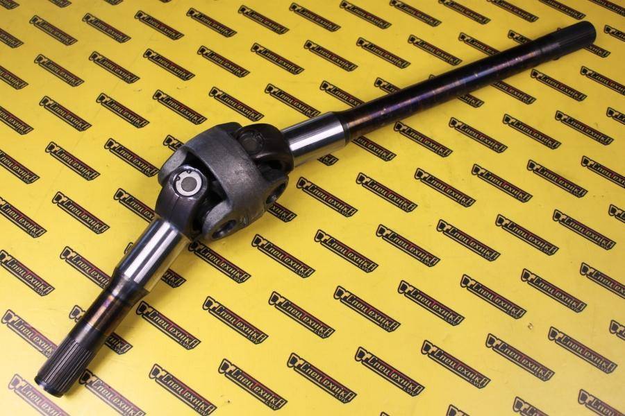 Піввісь JCB 3CX права в зборі 825 мм (914/88200)