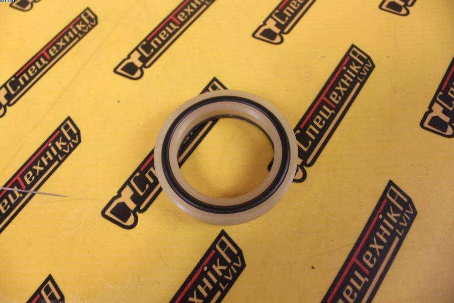 Сальник натяжителя гусеницы (поршень 400 мм) JCB 802 803 804 (2411/0404)