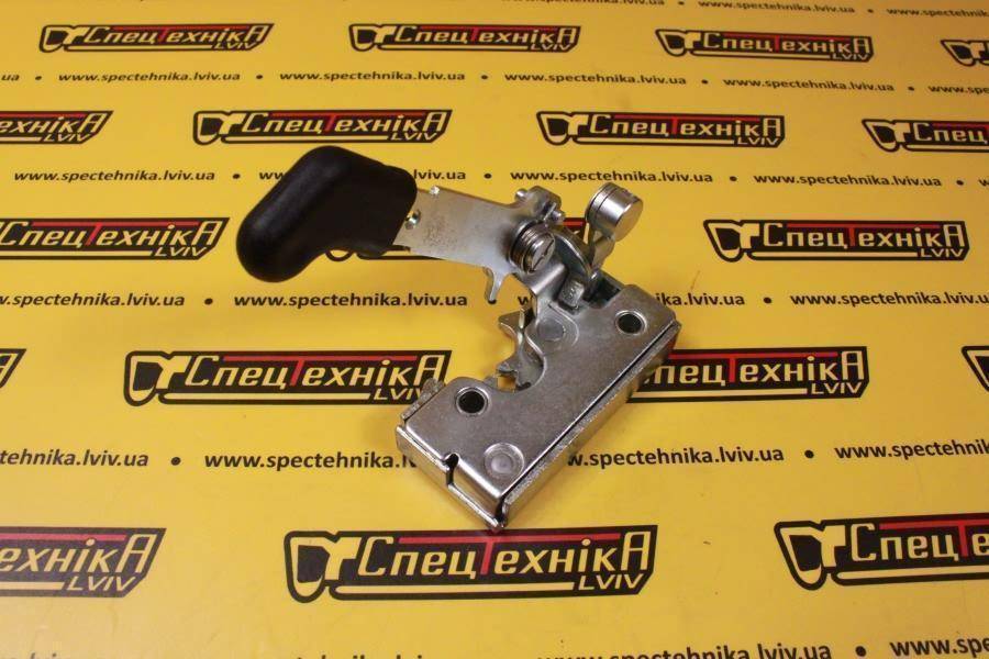 Замок дверей JCB JS (826/11026)