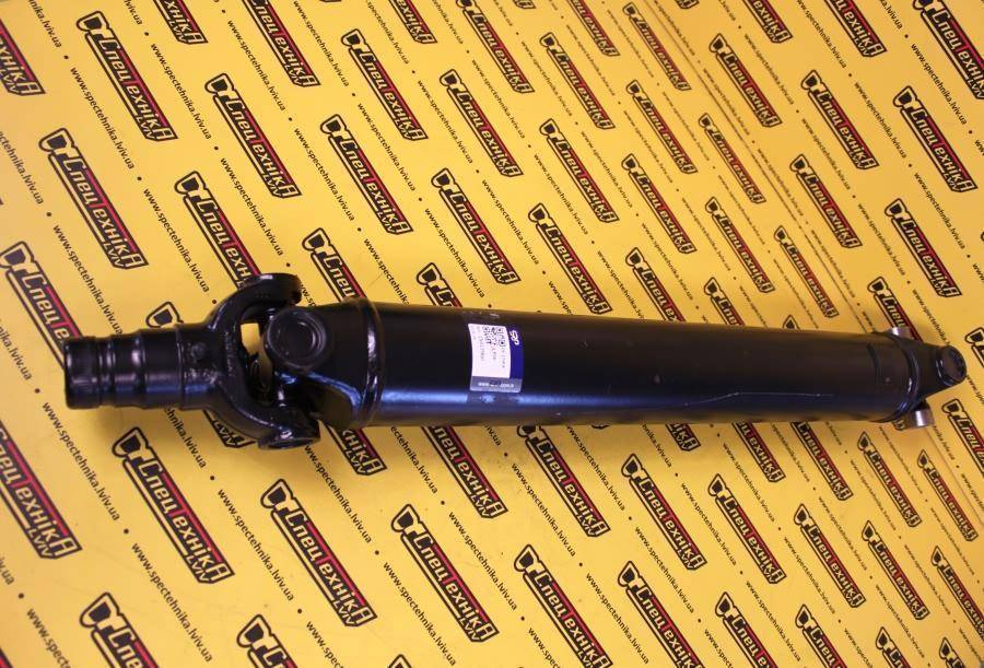 Вал приводной Volvo BL60 BL61B BL70 BL71B (15017908)