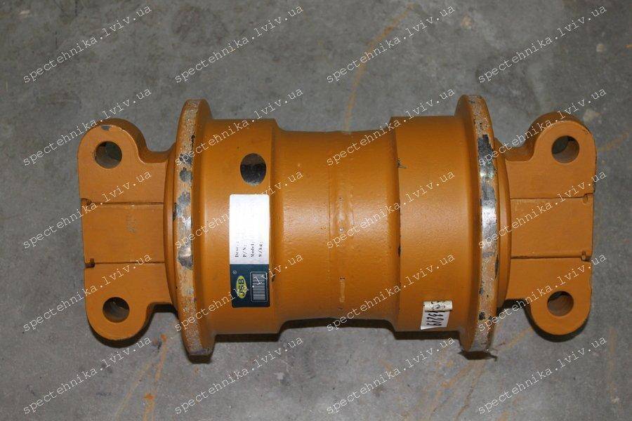 Опорный каток JCB JS260 300 330 (331/43219)