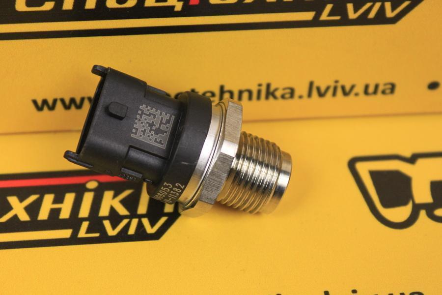 Датчик давления топлива Cummins QSB ISB QSC ISC (3949988, 04213470)