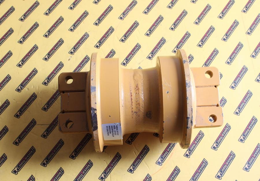 Опорный каток CAT 943 953 (6T-9879)