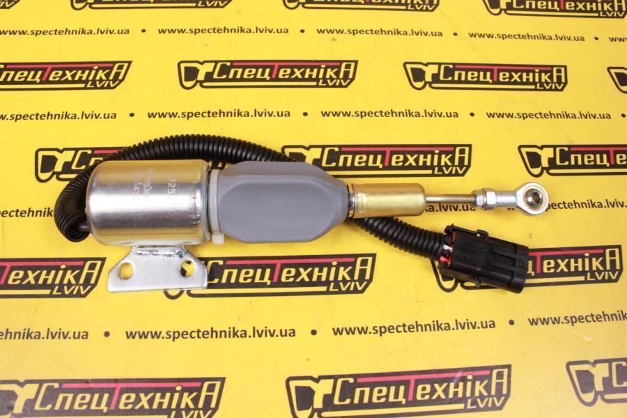Электромагнитный клапан отсекания топлива ТНВД (глушилка) Cummins 4BT3.9 24V (3935430)