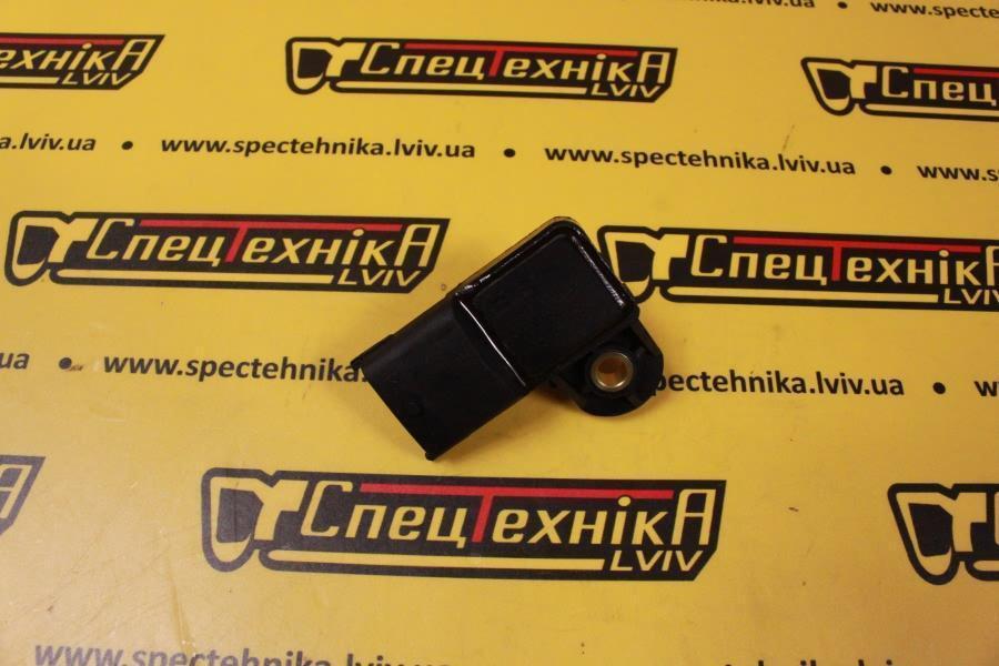 Датчик тиску повітря Deutz 1013 2011 2012 2013 (04213838)