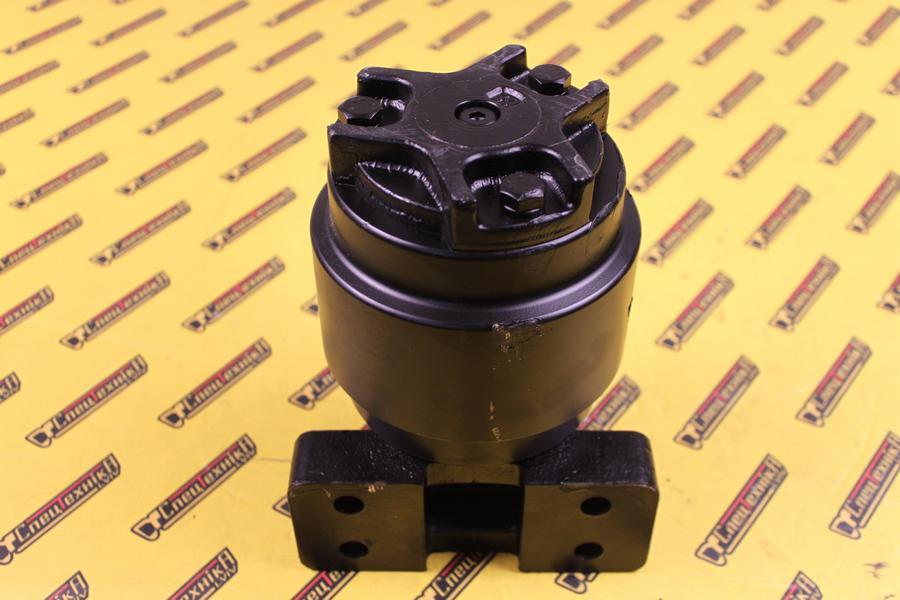 Поддерживающий каток JCB JS115 JS130 JS145 (331/49768)