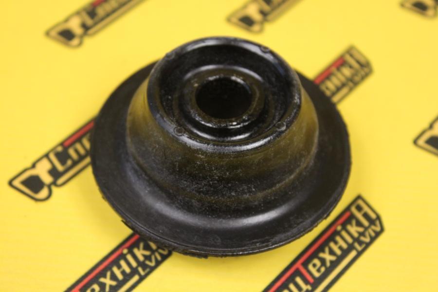 Подушка двигателя JCB JS180-220 (KRH0781)