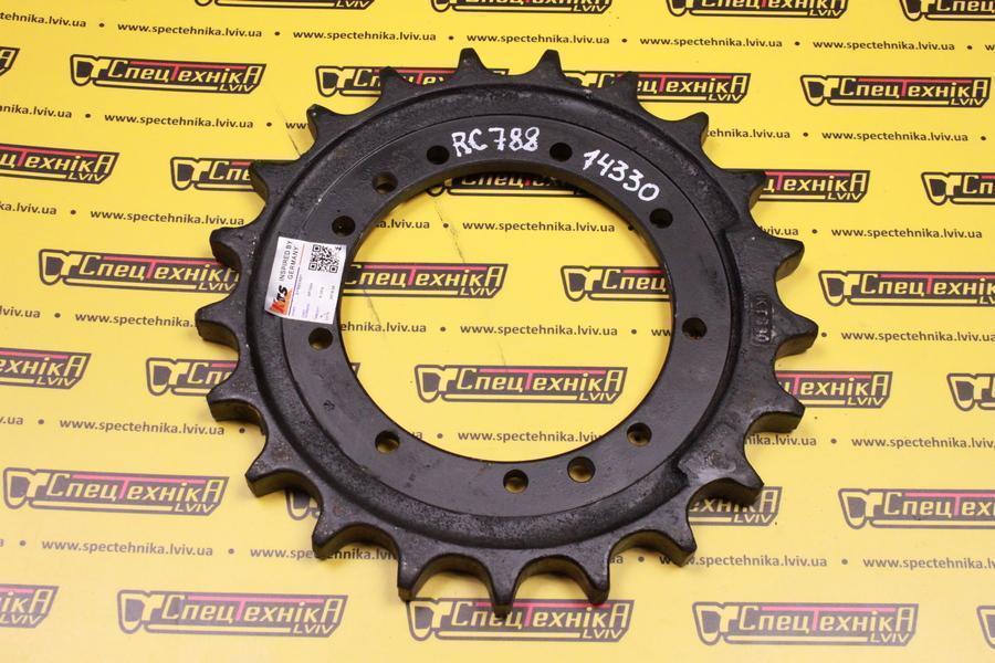 Зубчатое колесо Kubota KX71-3 91-3 101-3 U35 ведущее (RC788-14430)